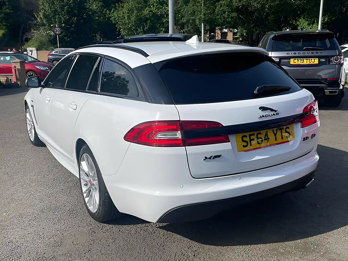 Used 2014 Jaguar Xf R-Sport White - Interior and Exterior details 8