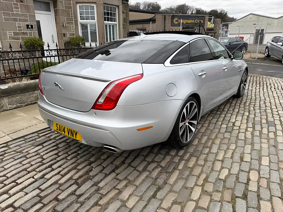 Used 2014 Jaguar Xj Portfolio Rhodium Silver - Interior and Exterior details 12