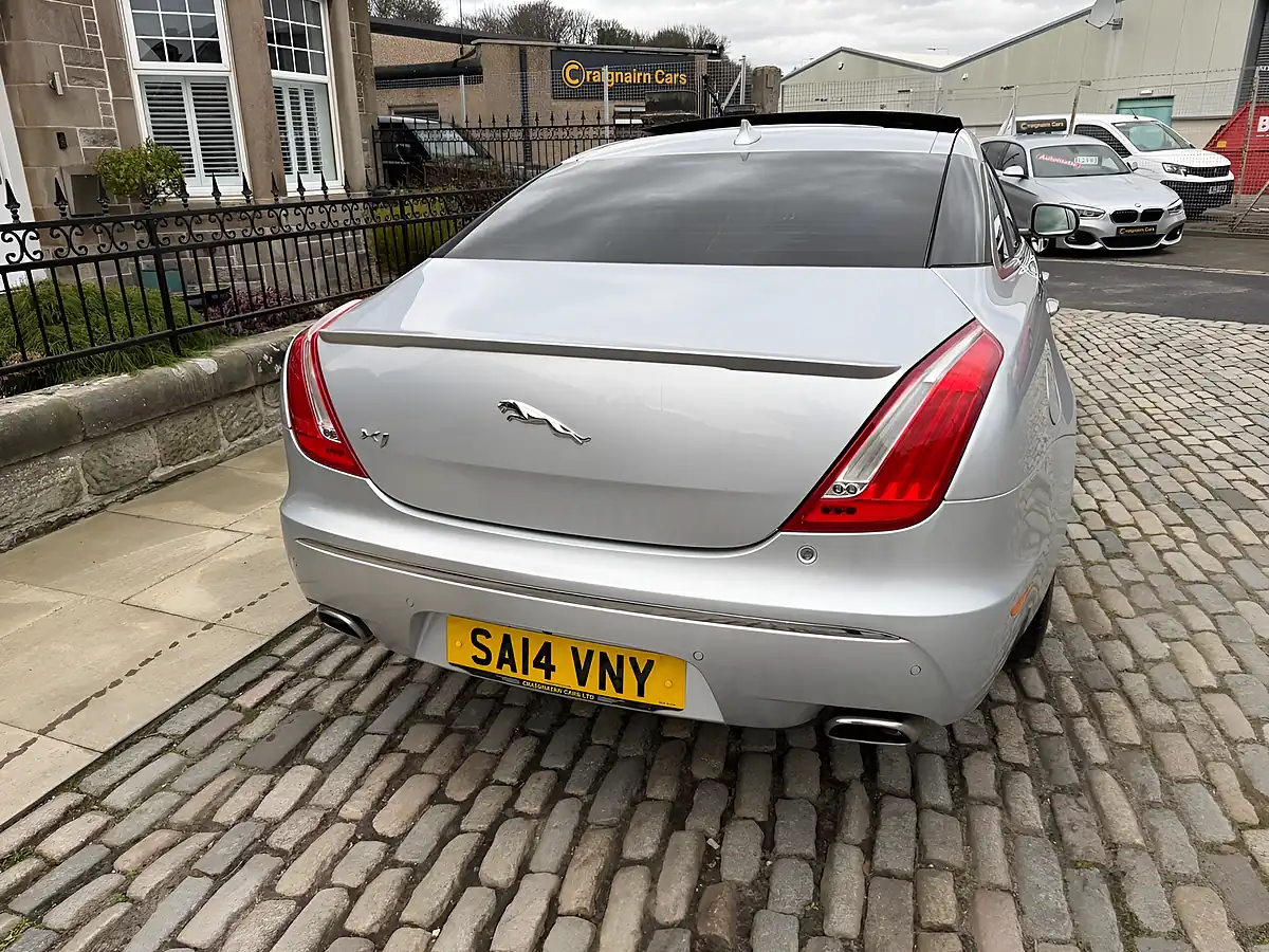 Used 2014 Jaguar Xj Portfolio Rhodium Silver - Interior and Exterior details 14