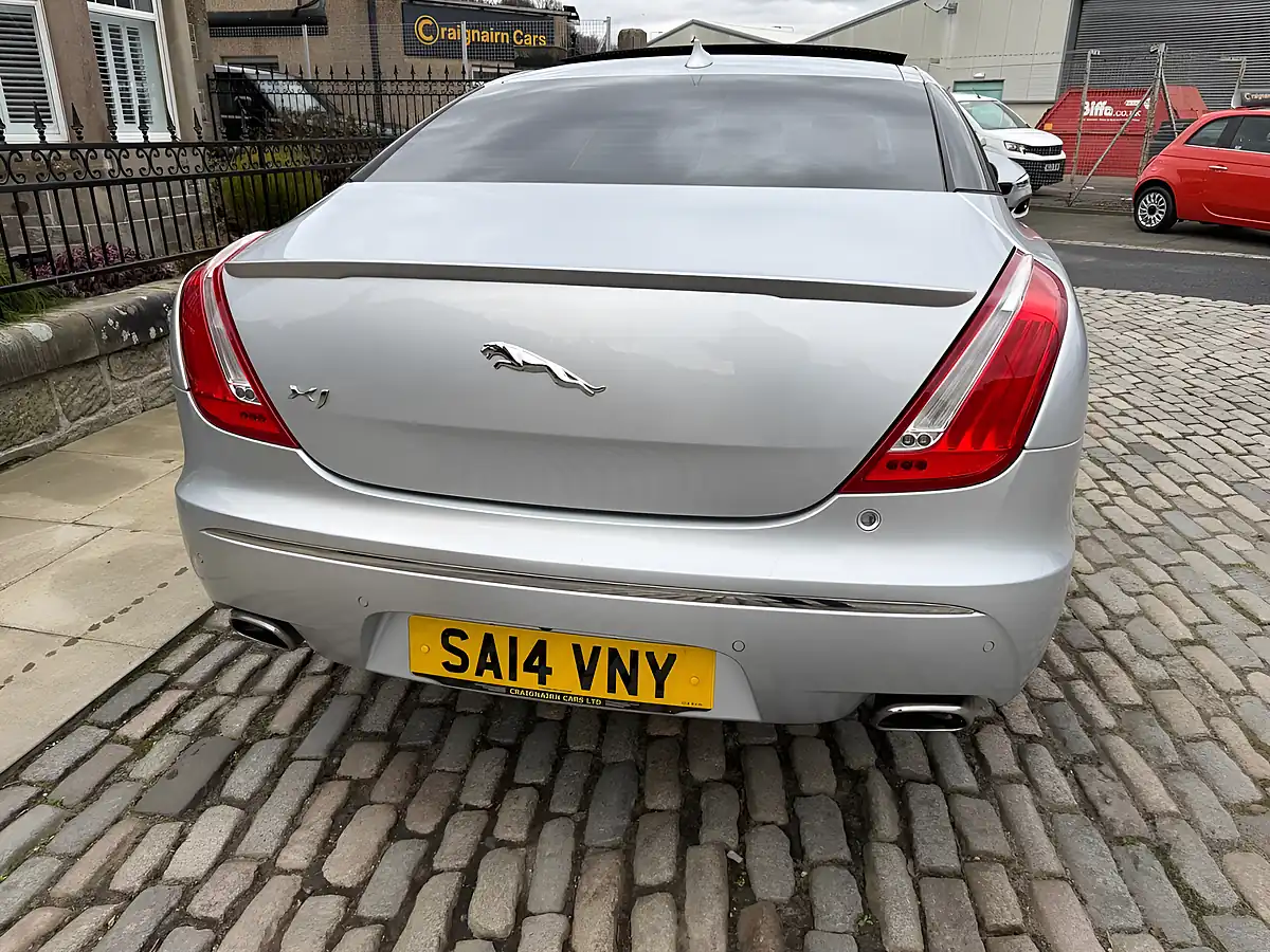 Used 2014 Jaguar Xj Portfolio Rhodium Silver - Interior and Exterior details 8