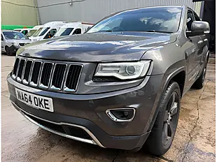 Used 2014 Jeep Grand Cherokee Limited Grey - Interior and Exterior details 15