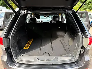 Used 2014 Jeep Grand Cherokee Limited Grey - Interior and Exterior details 4
