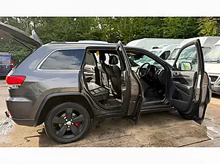 Used 2014 Jeep Grand Cherokee Limited Grey - Interior and Exterior details 5