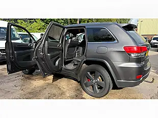 Used 2014 Jeep Grand Cherokee Limited Grey - Interior and Exterior details 7