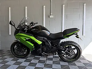 Used 2014 Kawasaki ER-6F Super Sports Abs Green - Interior and Exterior details 17