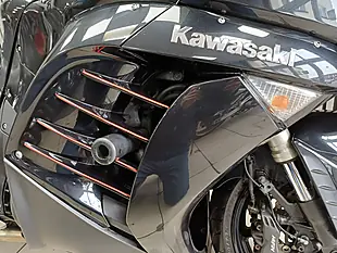 Used 2014 Kawasaki GTR1400 Tourer Black/Bronze - Interior and Exterior details 8
