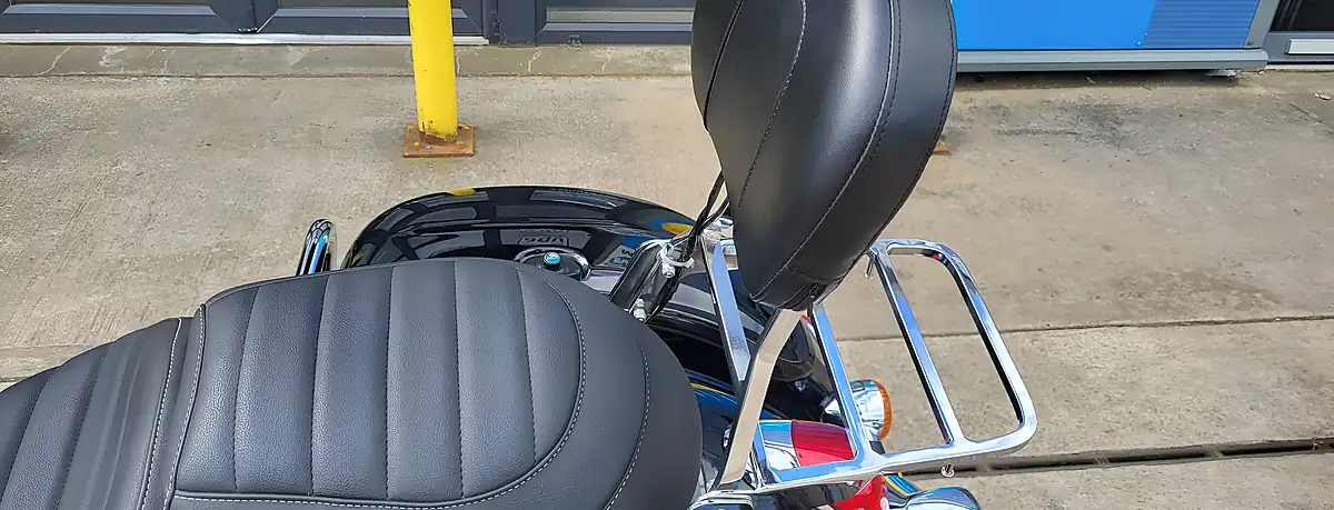 Used 2014 Kawasaki VN900 Classic - Interior and Exterior details 9