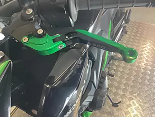 Used 2014 Kawasaki Z Green - Interior and Exterior details 13