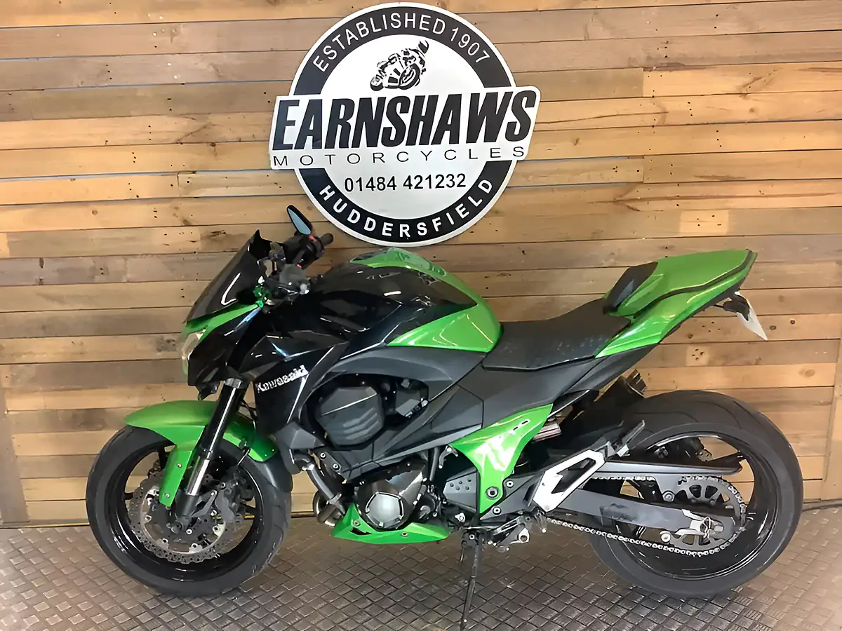 Used 2014 Kawasaki Z Green - Interior and Exterior details 2