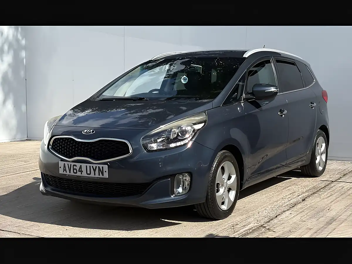 Used 2014 Kia Carens 2 Ecodynamics Powder Blue - Interior and Exterior details 5