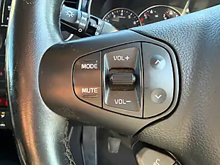 Used 2014 Kia Carens 2 Grey - Interior and Exterior details 10