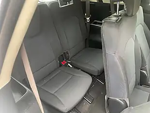 Used 2014 Kia Carens 2 White - Interior and Exterior details 10