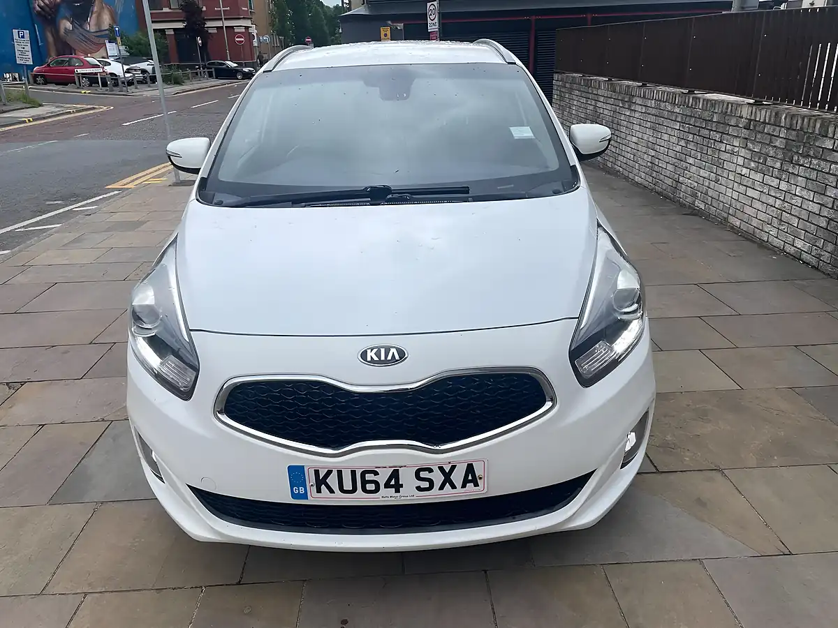 Used 2014 Kia Carens 2 White - Interior and Exterior details 7