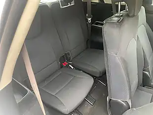 Used 2014 Kia Carens 2 White - Interior and Exterior details 9