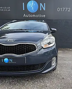 Used 2014 Kia Carens Ecodynamics 2 Newport Blue - Ku9 - Interior and Exterior details 4