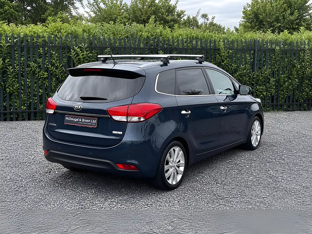 Used 2014 Kia Carens Ecodynamics 3 Blue - Interior and Exterior details 10