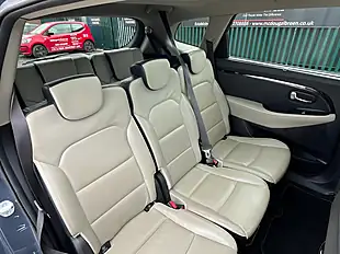 Used 2014 Kia Carens Ecodynamics 3 Blue - Interior and Exterior details 14