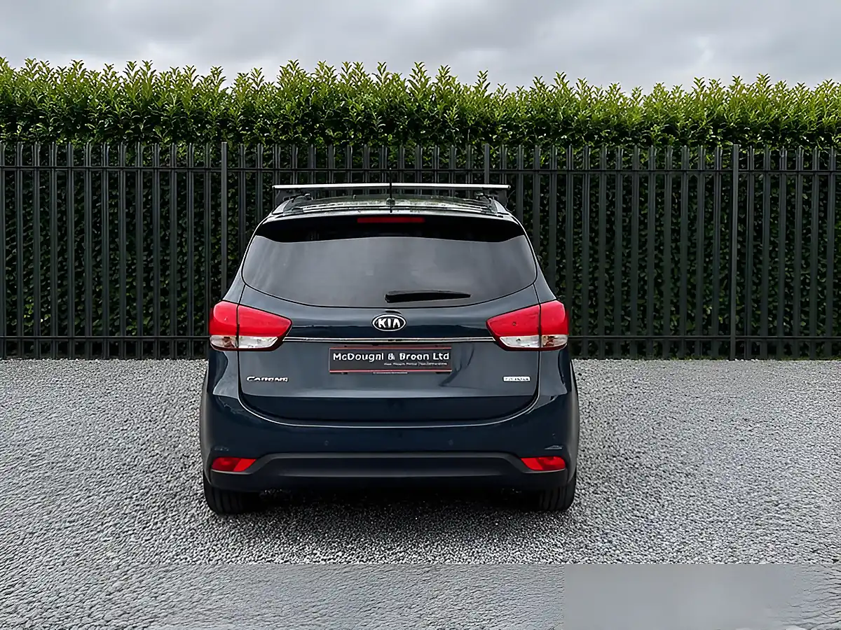 Used 2014 Kia Carens Ecodynamics 3 Blue - Interior and Exterior details 8