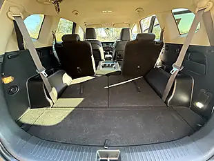 Used 2014 Kia Carens Estate 2 Grey - Interior and Exterior details 10