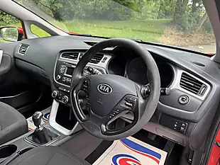 Used 2014 Kia Ceed 1 Red - Interior and Exterior details 12