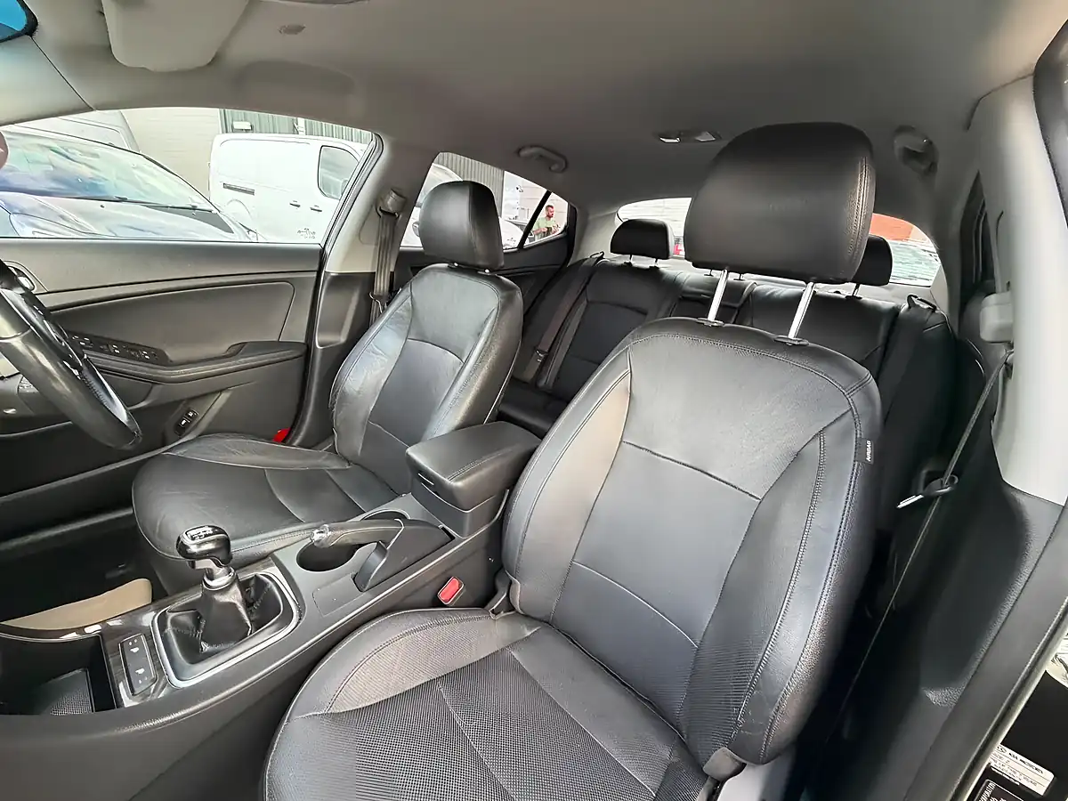 Used 2014 Kia Optima Ecodynamics 2 Black - Interior and Exterior details 19