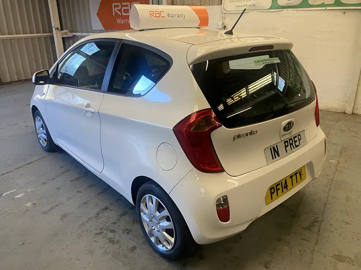 Used 2014 Kia Picanto 1 3DR White - Interior and Exterior details 3