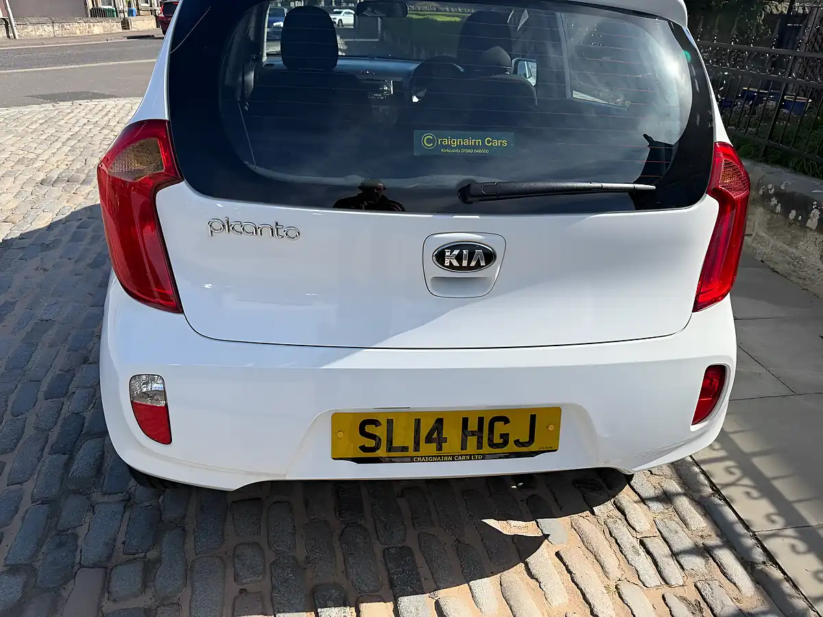 Used 2014 Kia Picanto 1 White - Interior and Exterior details 15