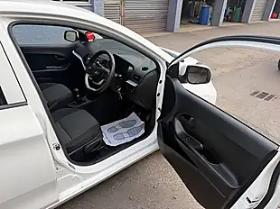 Used 2014 Kia Picanto 1 White - Interior and Exterior details 11