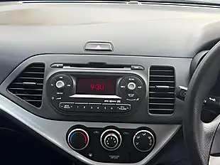 Used 2014 Kia Picanto 1 White - Interior and Exterior details 19