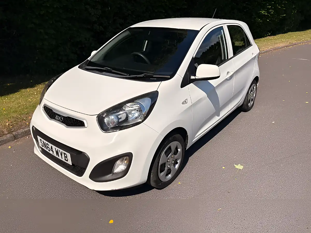 Used 2014 Kia Picanto 1 White - Interior and Exterior details 6