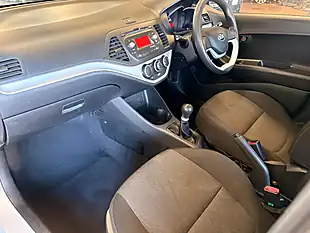 Used 2014 Kia Picanto 1 White - Interior and Exterior details 9