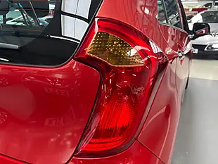 Used 2014 Kia Picanto 2 Red - Interior and Exterior details 15