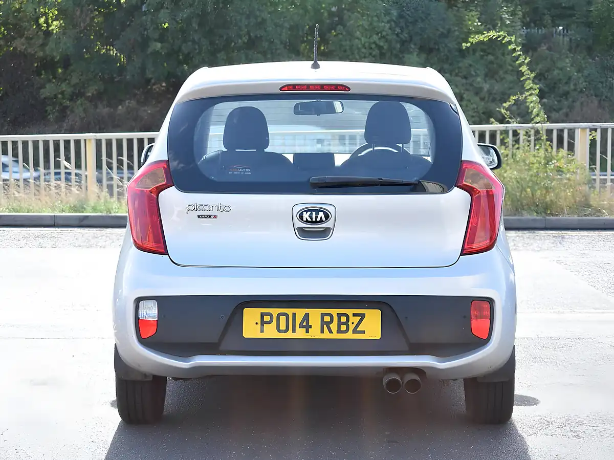 Used 2014 Kia Picanto City Euro 5 3dr Silver - Interior and Exterior details 6