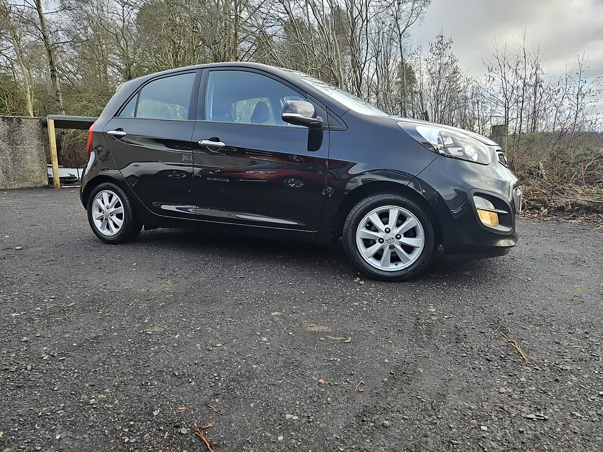 Used 2014 Kia Picanto Ecodynamics 2 Black - Interior and Exterior details 17