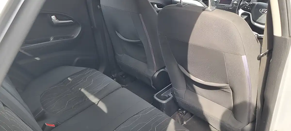Used 2014 Kia Picanto Ecodynamics 2 Silver - Interior and Exterior details 18