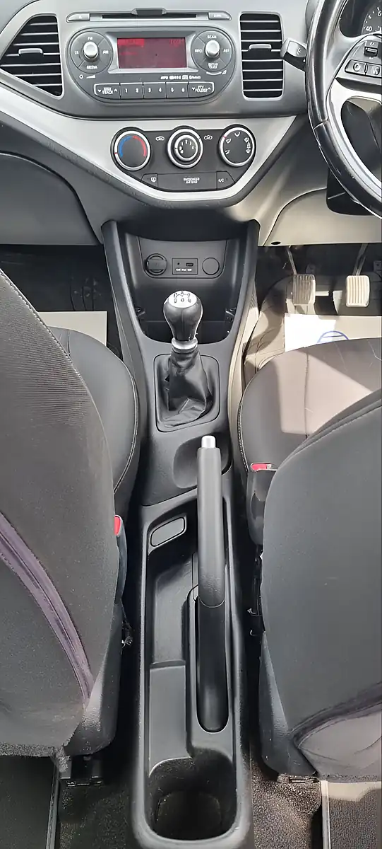 Used 2014 Kia Picanto Ecodynamics 2 Silver - Interior and Exterior details 19