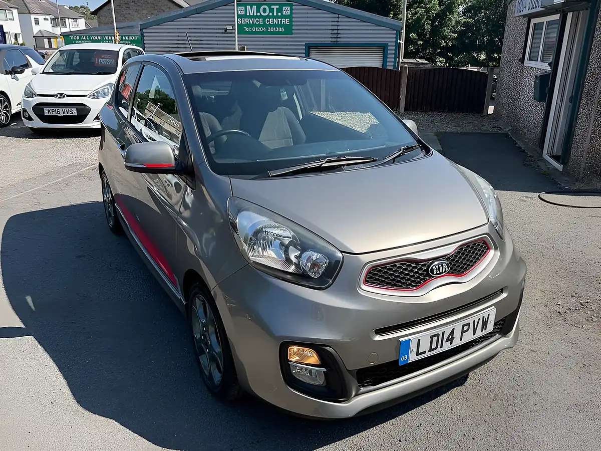 Used 2014 Kia Picanto Quantum Titanium Silver - Interior and Exterior details 11