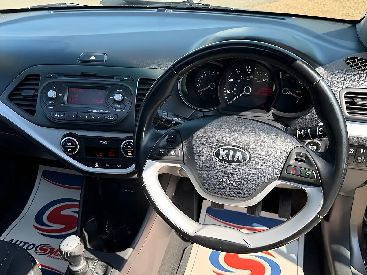 Used 2014 Kia Picanto Quantum Titanium Silver - Interior and Exterior details 18