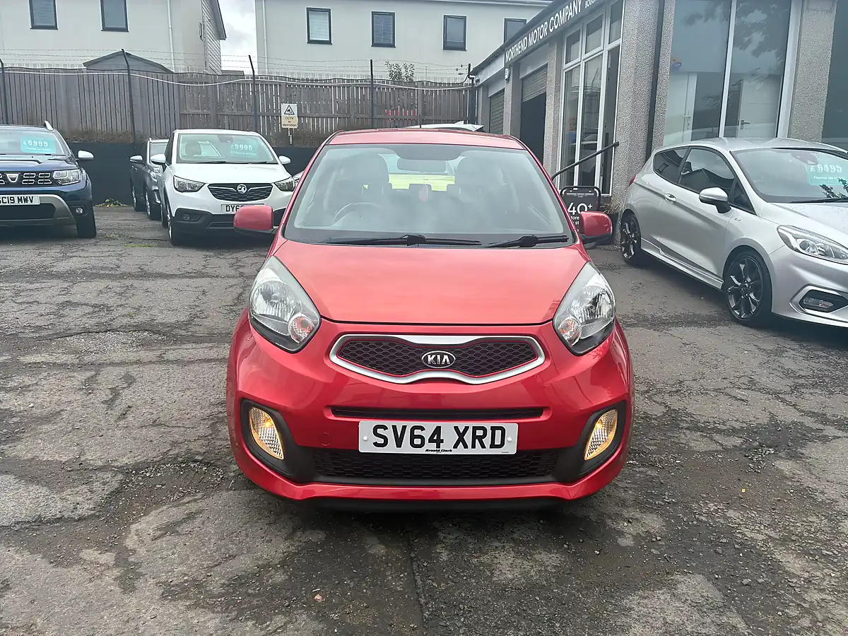 Used 2014 Kia Picanto VR7 Red - Interior and Exterior details 8