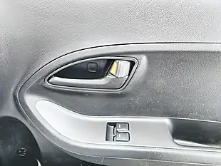Used 2014 Kia Picanto White - Interior and Exterior details 13