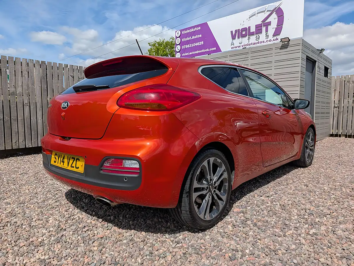 Used 2014 Kia Proceed Se Orange - Interior and Exterior details 11