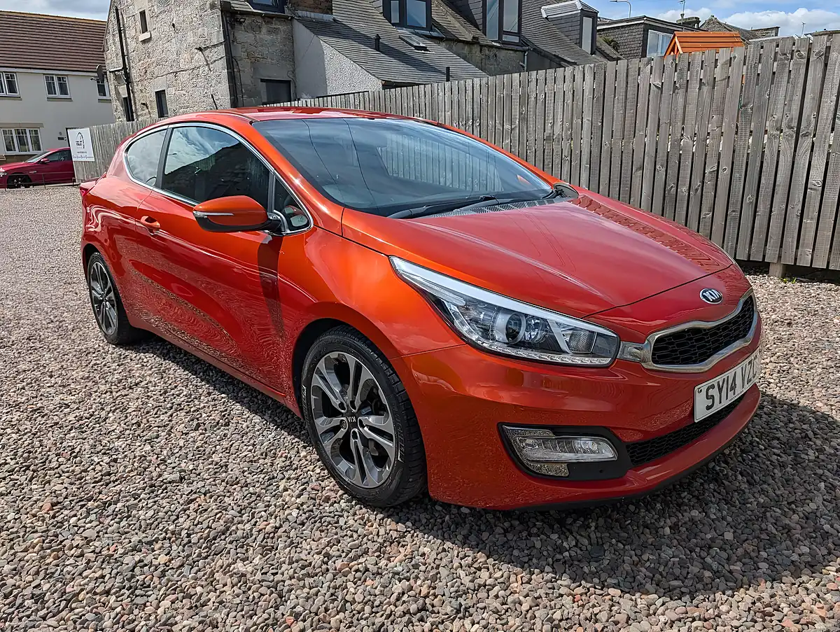 Used 2014 Kia Proceed Se Orange - Interior and Exterior details 5