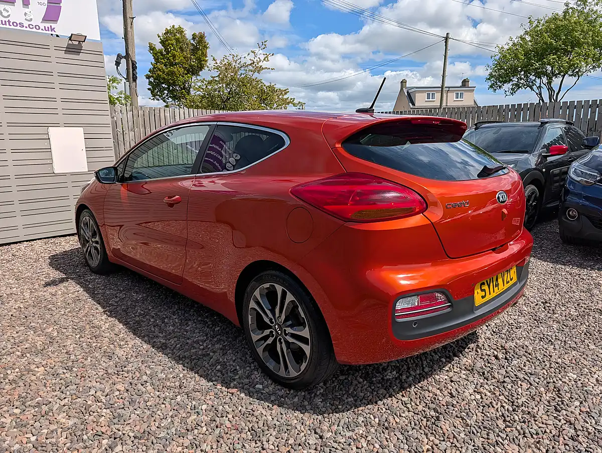 Used 2014 Kia Proceed Se Orange - Interior and Exterior details 7
