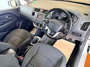 Used 2014 Kia Rio 2 Silver - Interior and Exterior details 12