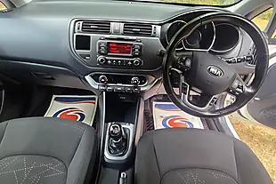 Used 2014 Kia Rio 3 White - Interior and Exterior details 17