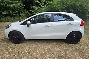 Used 2014 Kia Rio 3 White - Interior and Exterior details 3
