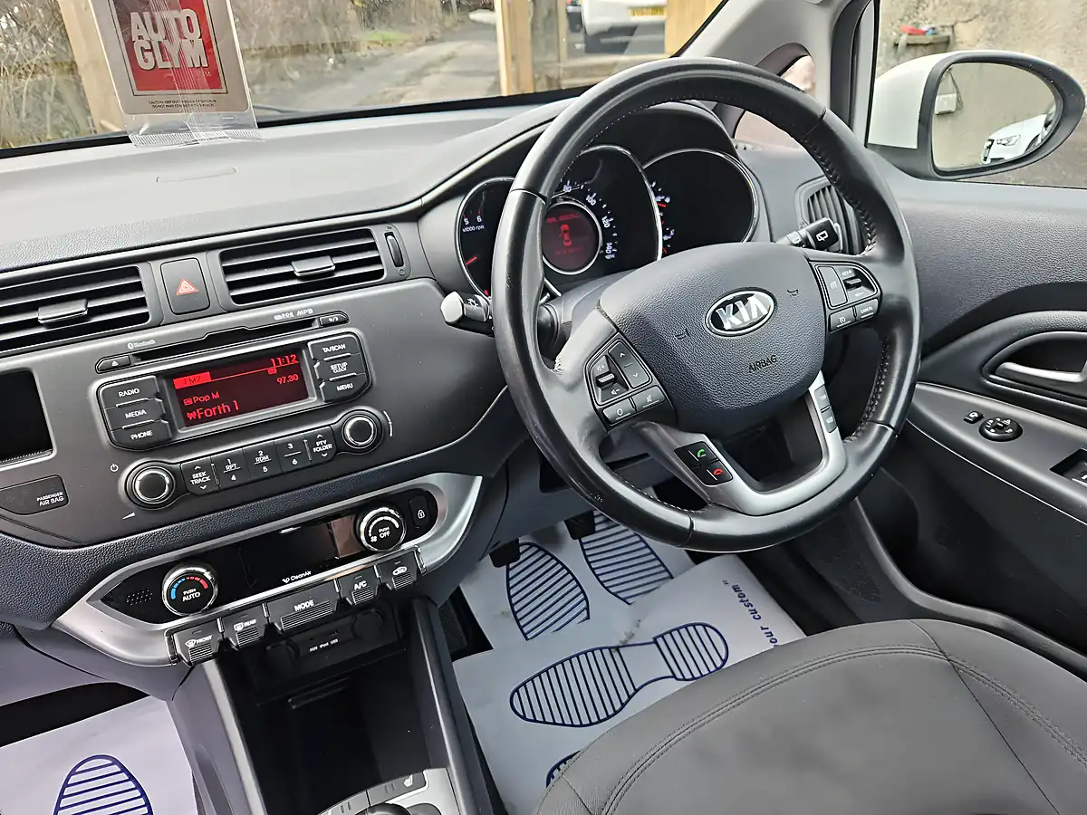 Used 2014 Kia Rio Ecodynamics 3 White - Interior and Exterior details 17