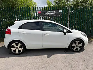 Used 2014 Kia Rio Ecodynamics 3 White - Interior and Exterior details 6