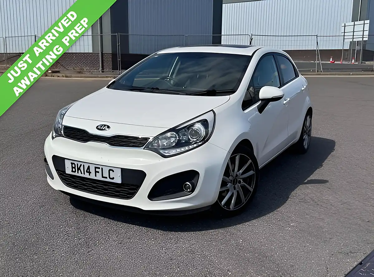 Used 2014 Kia Rio Ecodynamics 4 White - Front View