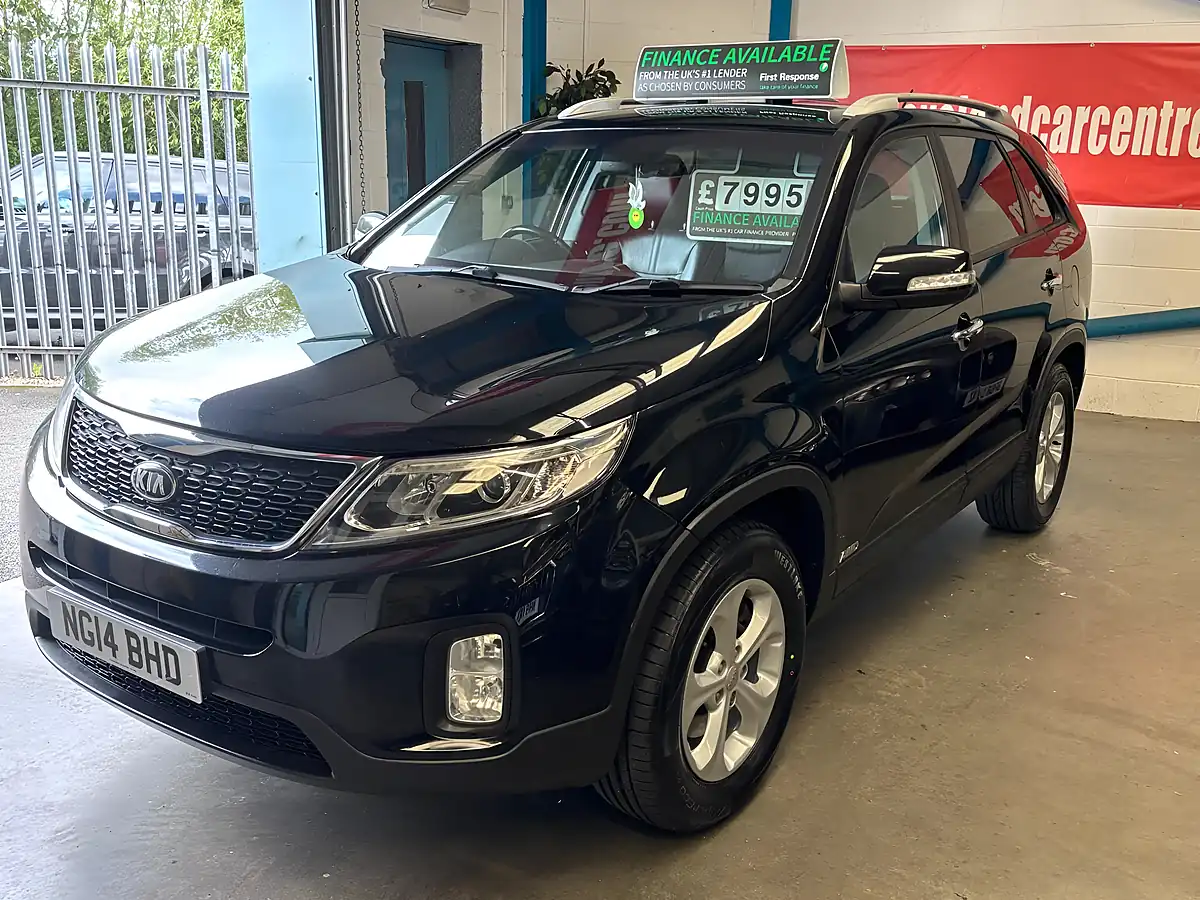 Used 2014 Kia Sorento KX-2 Black - Interior and Exterior details 8